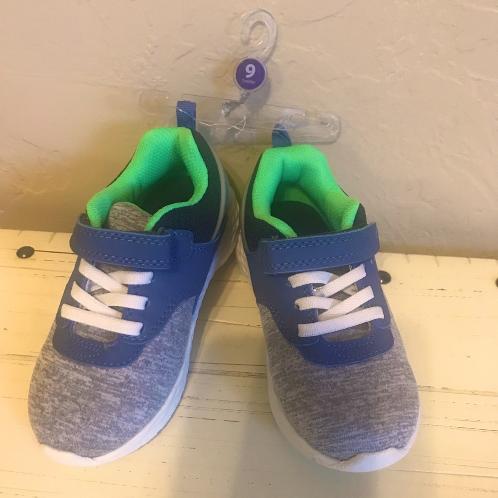 Brand new Kids size 9 Carter’s shoes